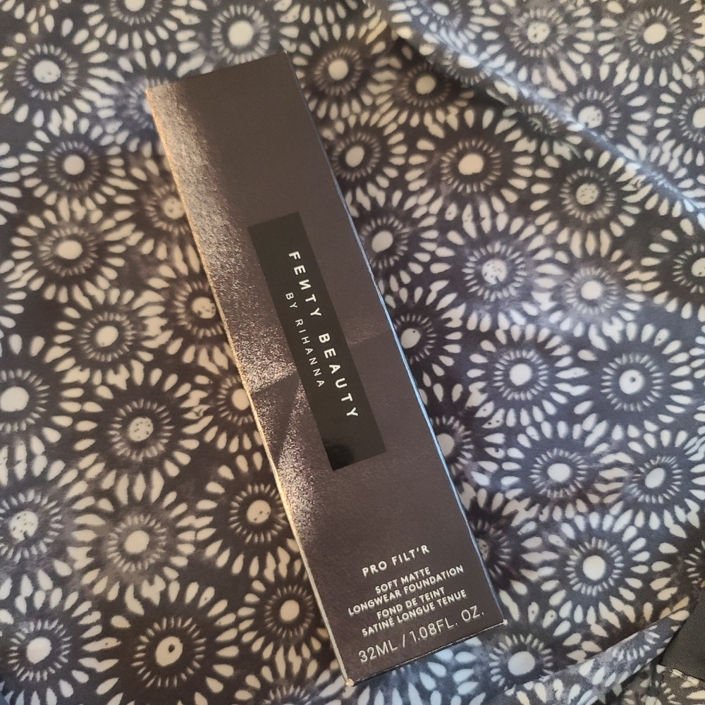 Fenty profilter foundation
